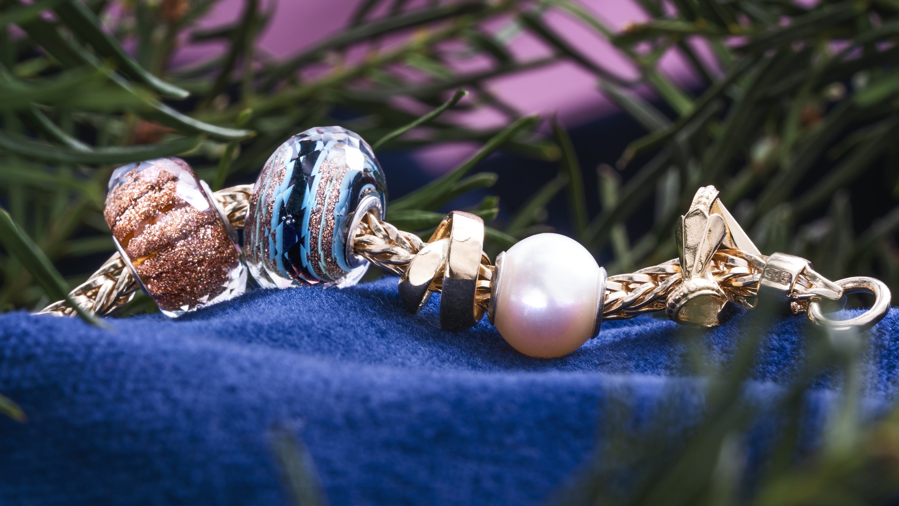 RESERVED FOR PATTI: Two White purchases and Gold Glitter Trollbeads